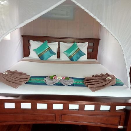 Kohjum Freedom Resort Koh Jum Zewnętrze zdjęcie