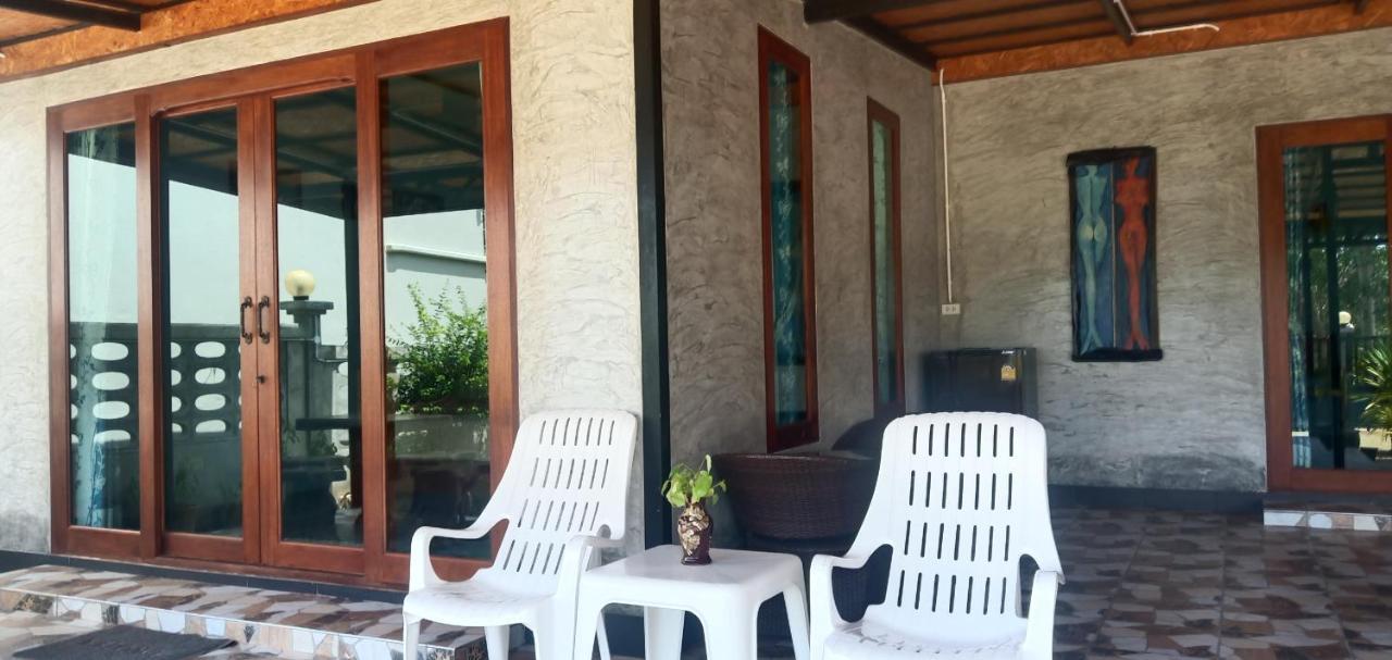 Kohjum Freedom Resort Koh Jum Zewnętrze zdjęcie