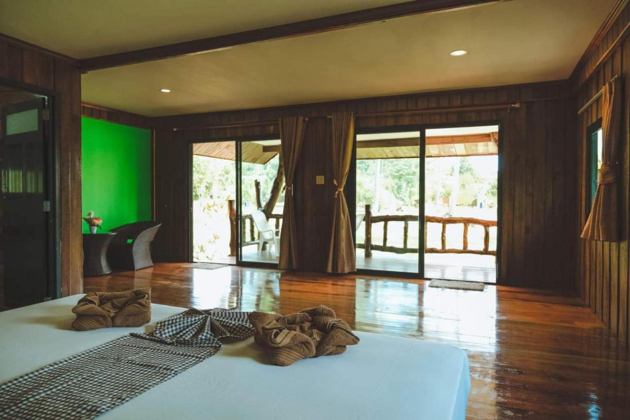 Kohjum Freedom Resort Koh Jum Zewnętrze zdjęcie