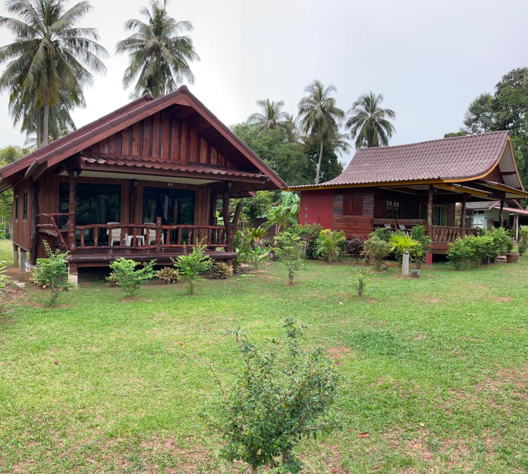 Kohjum Freedom Resort Koh Jum Zewnętrze zdjęcie